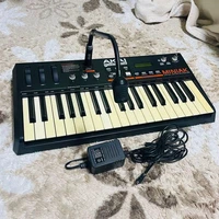 AKAI MINIAK 37-Key Virtual Analog Synthesizer Vocoder