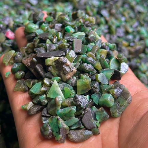 1000 Carat Lots Natural Green Emerald Rough From Zambia Healing Loose Gemstone - Picture 6 of 11