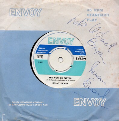 IEUAN EVANS IT'S NOW OR NEVER/TWO HEARTS WERE BEATING UK VINYL 45 ON ENVOY 1967
