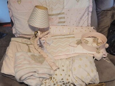 Lambs & Ivy Baby Love Nursery Set