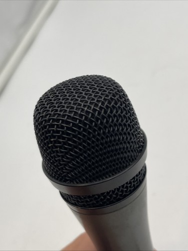 Sennheiser E835 Cardioid Dynamic kabelgebundenes professionelles Mikrofon - Bild 4 von 7