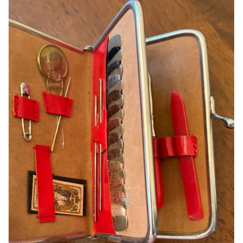Vintage 1950s Purse Sewing Kit ADORABLE!