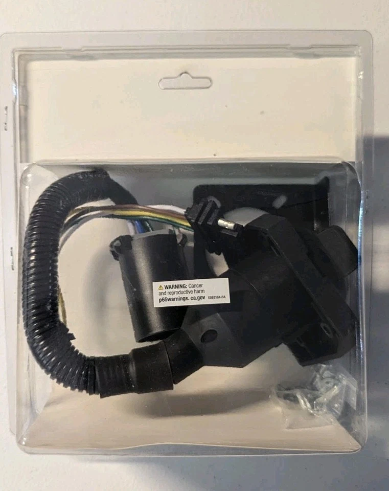 Adaptador de arnés de remolque para vehículo Curt 55774 Foto 2 de 2