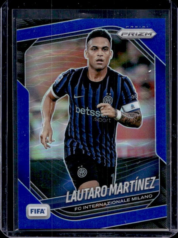 2025-26 Panini Prizm FIFA Lautaro Martinez Blue Prizm #/199 Milano
