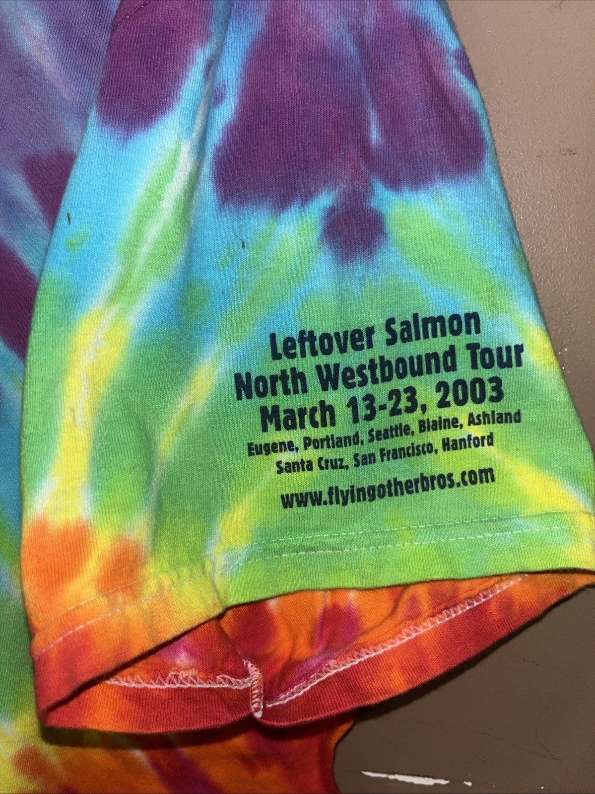 ALTRA Maglietta The Fobs 2003 "flying Other Brothers" Band arcobaleno tie dye taglia XL