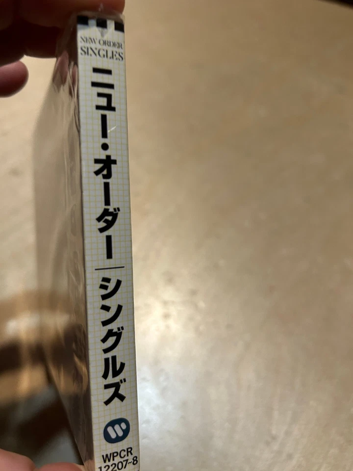 New Order - Singles (CD, 2005, 2-Disc SET) JAPAN EDITION  wpcr-12207-8 Foto 2 de 3