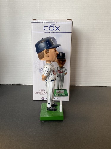 Bobby Cox 2017 Syracuse Chiefs Bobble Head NIB Generation Series - Picture 4 of 7