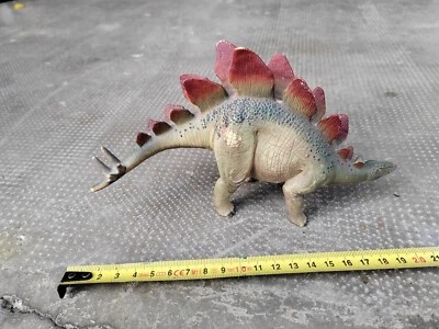 Figurine SCHLEICH DINOSAURE 16457 Stegosaurus stegosaure - Photo 1/2