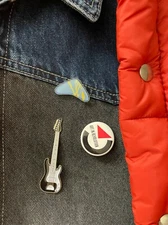 Back To The Future Marty McFly Jean Jacket Art & Boomerang Button Pins Costume