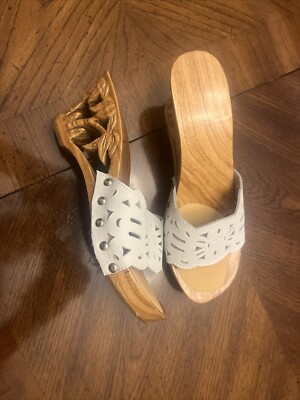 Ventage Wooden Step in Wedge Heels