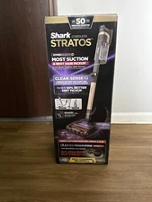 Shark Stratos Cordless Vacuum - Rose Gold (IZ840H)
