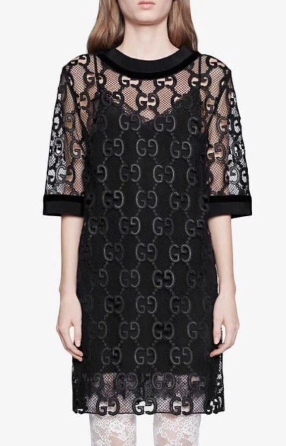 Robe Gucci macramé taille 42 italienne noire monogramme avec slip en dessous 