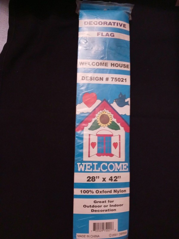 OUTDOOR/INDOOR  DECORATIVE NYLON FLAG WELCOME HOUSE 28" X 42" NEW