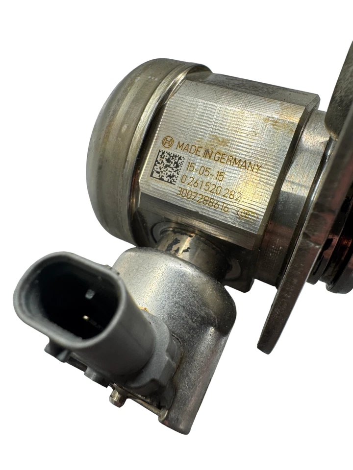 BMW 328i 2014-2016 2,0 L conjunto de bomba de combustible de alta presión original OEM 0261520282 Foto 4 de 4