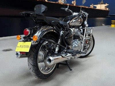 Für Royal Enfield Classic 650 BASS MASTER AUSPUFFSCHALLDÄMPFER SILBER