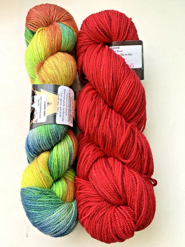 Yarn Love - Lot of 2 Hand Dyed - Mixed weight - SW  Merino / Cashmere / Sea Cell - Image 2 of 4
