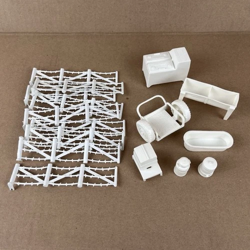 Marx Dairy Farm Accessories Lot & White Barbed Wire Fence Pieces 1960s