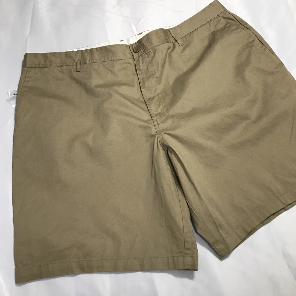 Pantalones Cortos Claiborne Para Hombre Frente Plano Talla 48 Militar Clásico Caqui Tostado Foto 3 de 4
