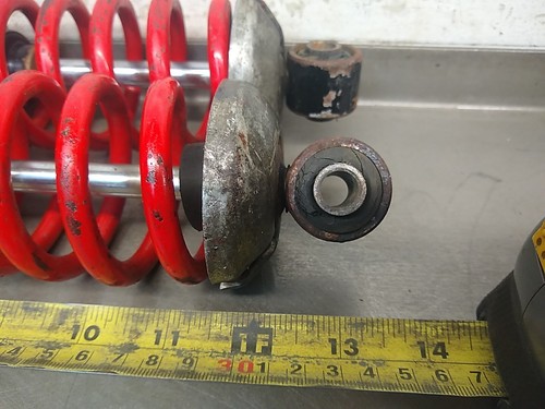 Polaris Indy 1985-1999 Front Shock Pair 13" 25022610 - Picture 3 of 9