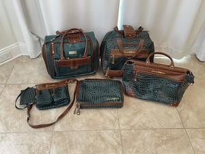 samantha brown luggage