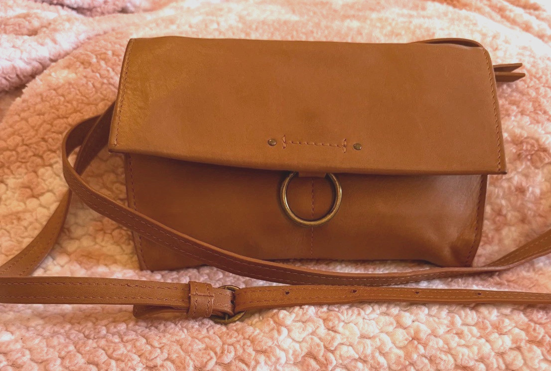 Lucky Brand Genuine Leather Vala Small Crossbody  with detachable strap
