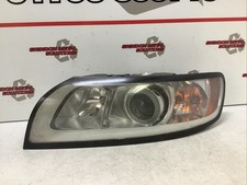 2010 Volvo S40 Passenger Side Headlight