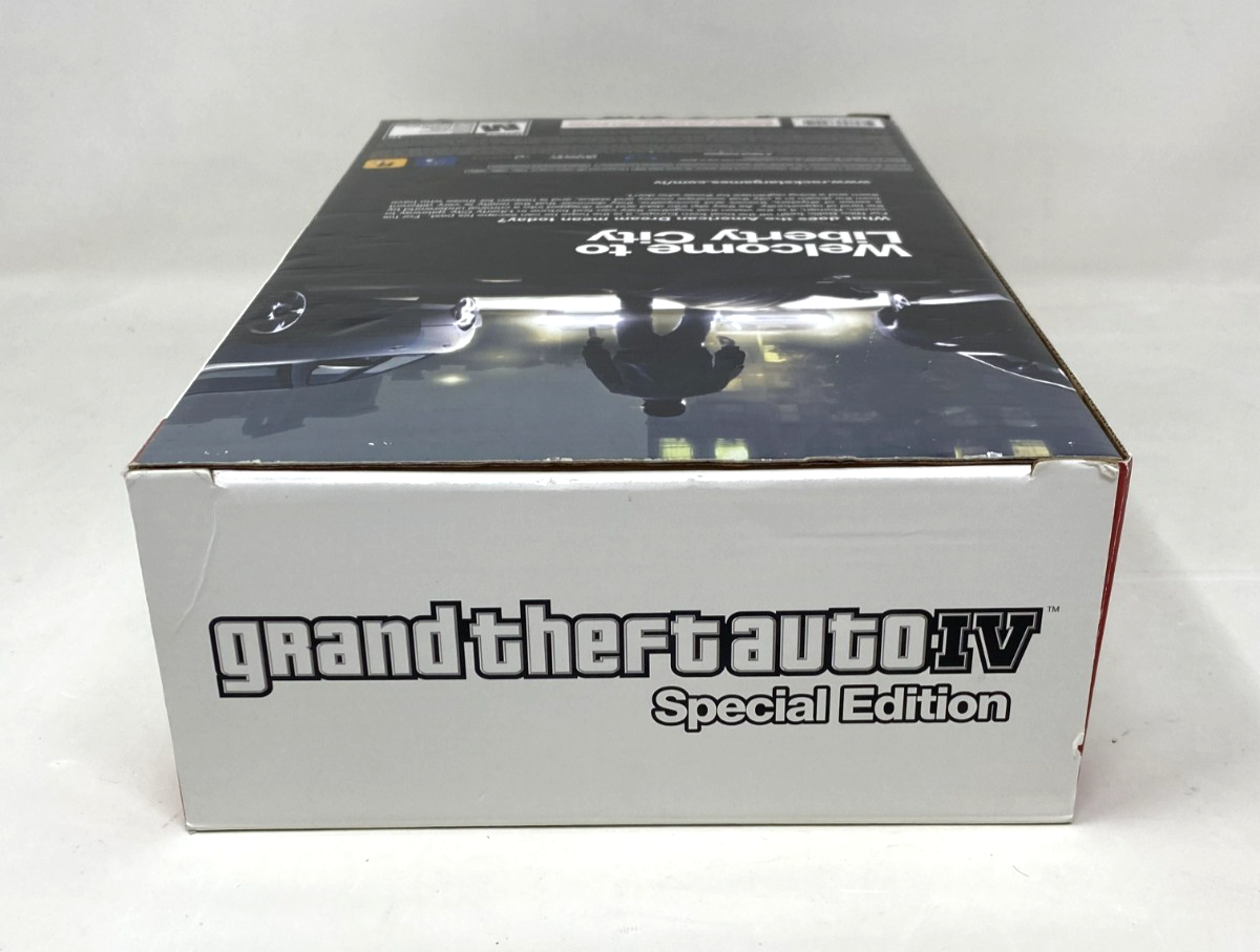 Grand Theft Auto IV -- Special Edition (Sony PlayStation 3, 2008