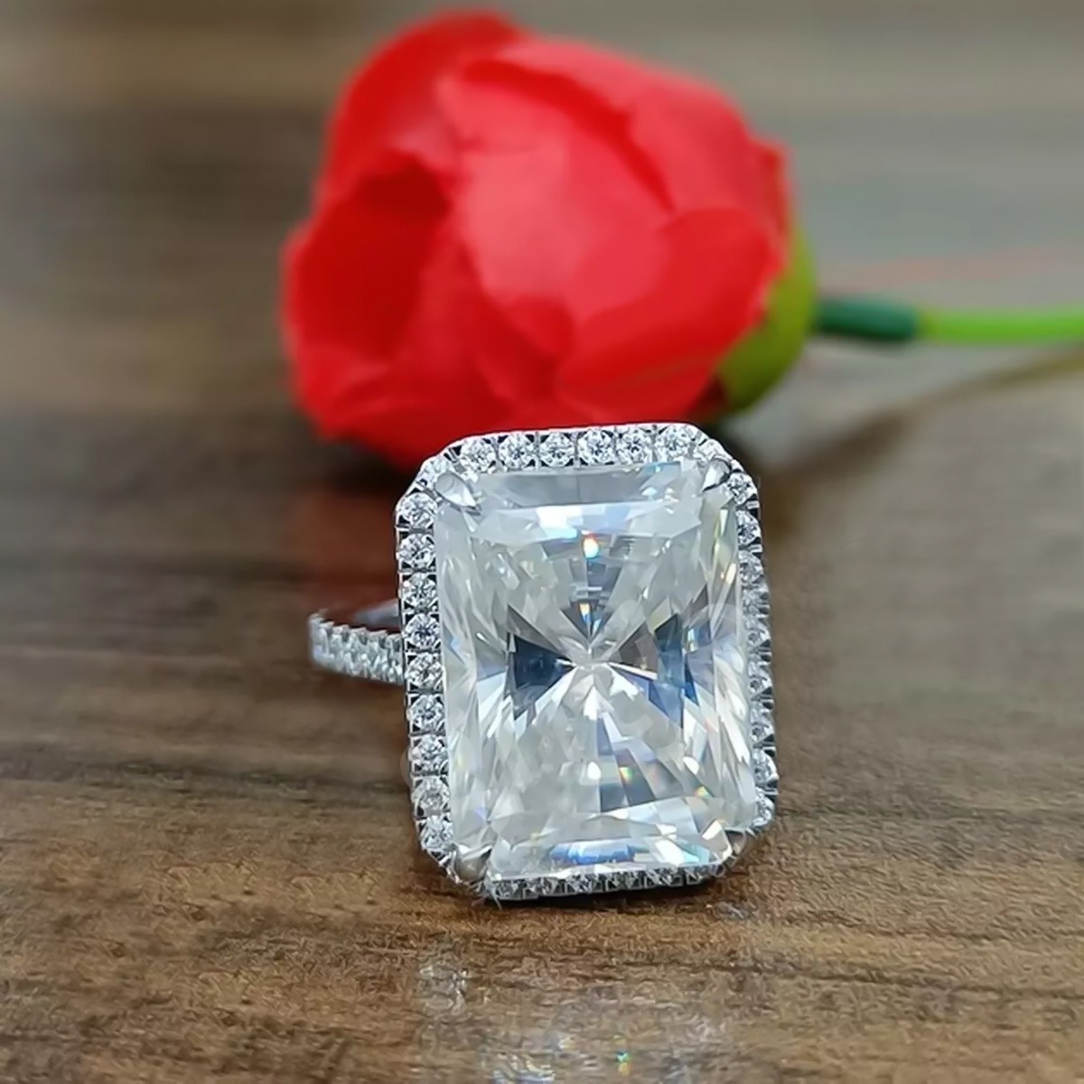 20.00 Ct Certified Radiant Cut Off White Diamond 925 Silver Ring Treated