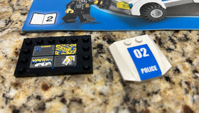 Lego City Police # 7498 Retired Police Station Specialty Pieces & Mini Figs 2011