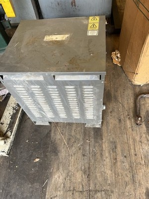 Engineered Solutions Dry Type Transformer 208 Delta 250 Wye 133