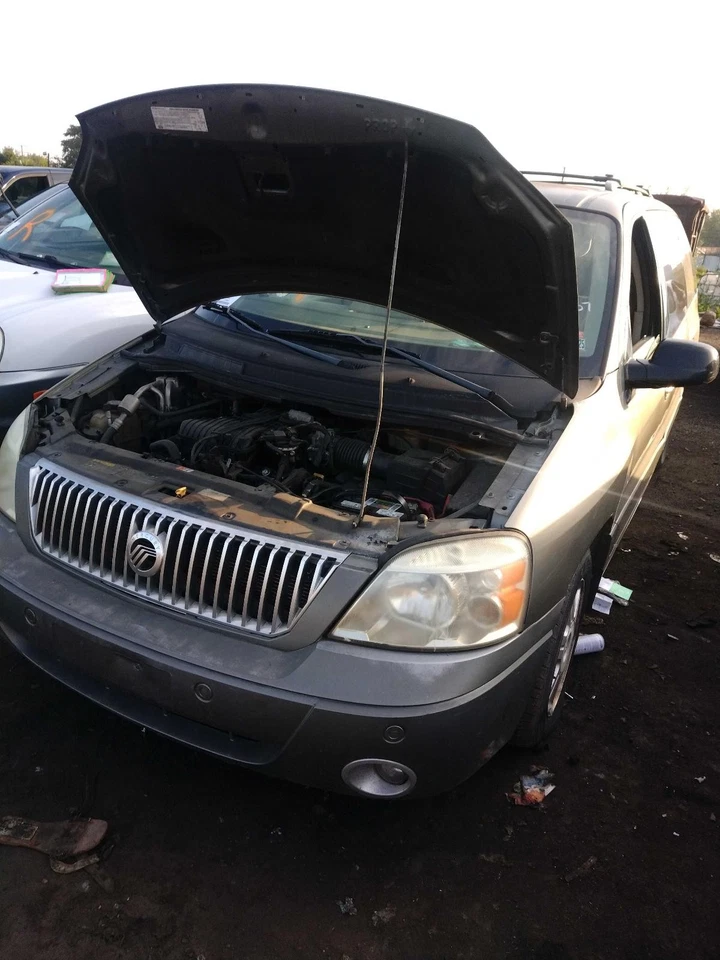 Used Front Right Fender fits: 2004 Mercury Monterey Front Right Grade A - Image 2 of 4