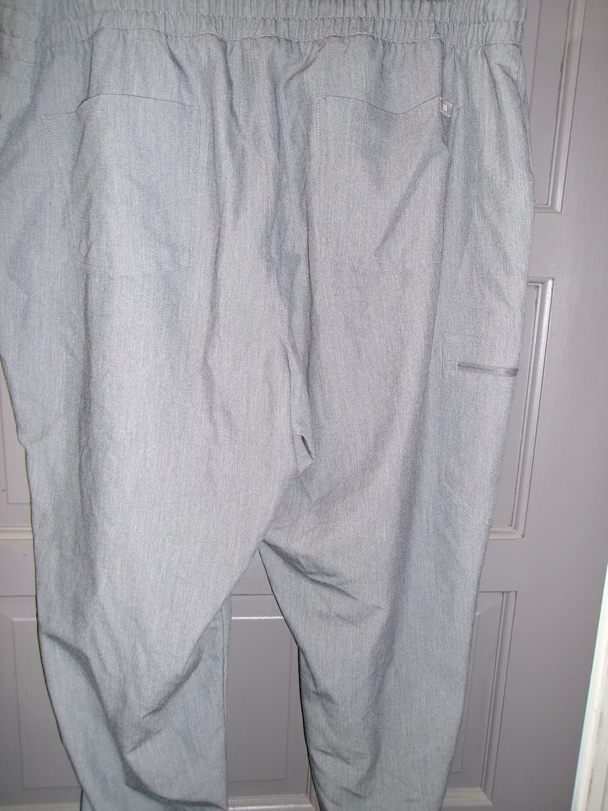 FIGS TECHNICAL COLLECTION LIGHT GRAY SET SIZE XXL - image 8