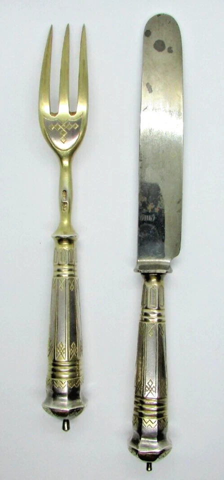 Antiguo cuchillo y tenedor ruso de plata 84 1880 grabado lavado en oro Vasily Agafonov Foto 3 de 4