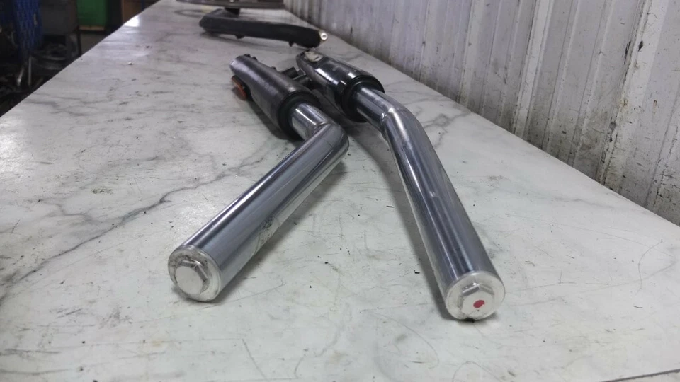 12 tubos amortiguadores horquillas delanteras Polaris Victory Vegas 8 bolas  Foto 4 de 4