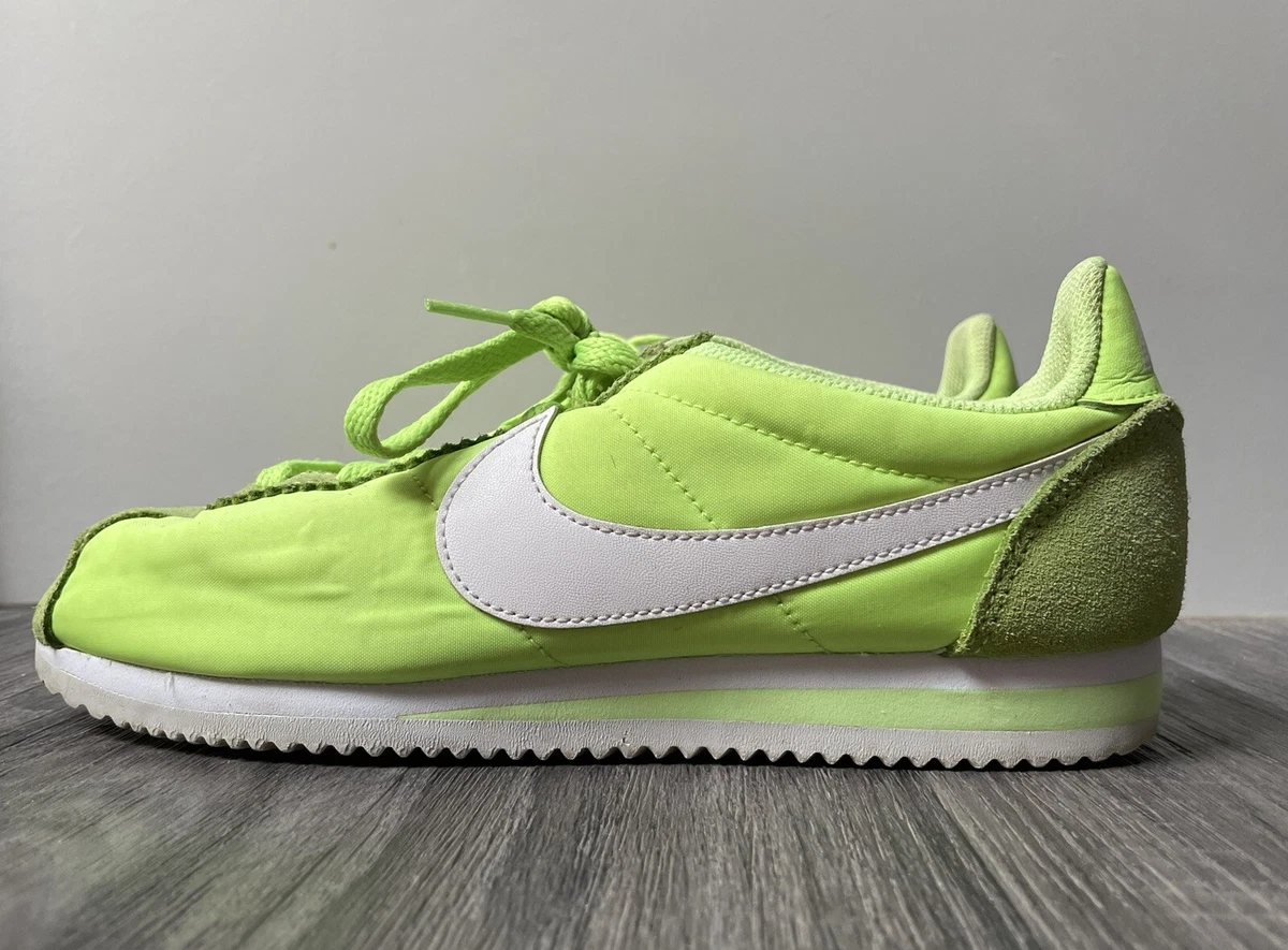 Nike Cortez Classic Womens Size UK 5.5Ghost Neon Green Shoes