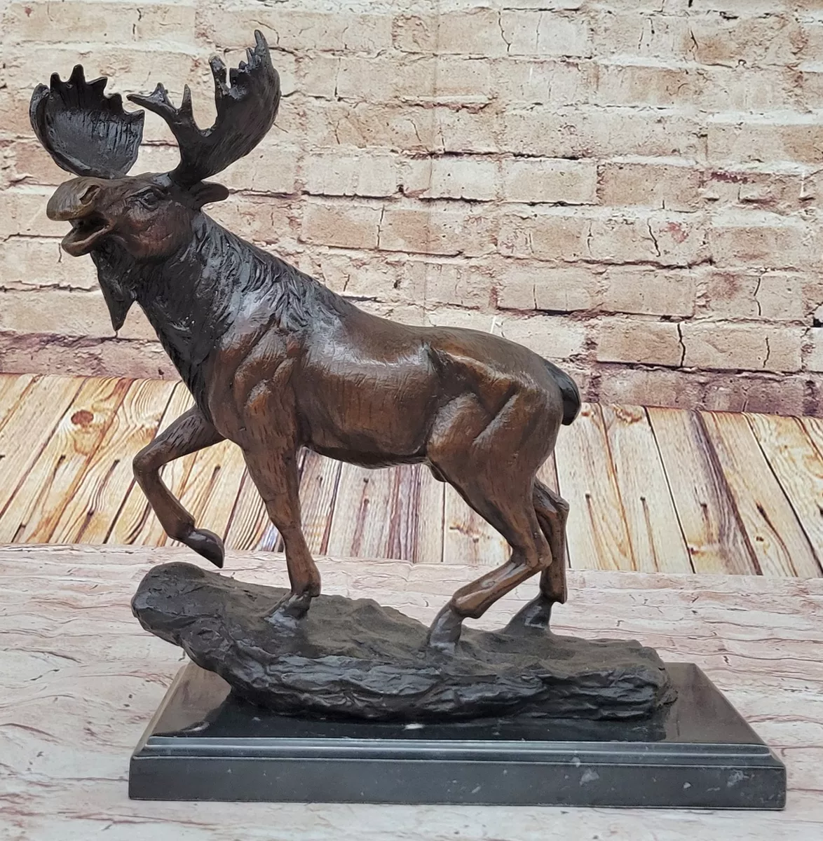Are Elk And Moose the Same? Discover the Truth about These Majestic Creatures