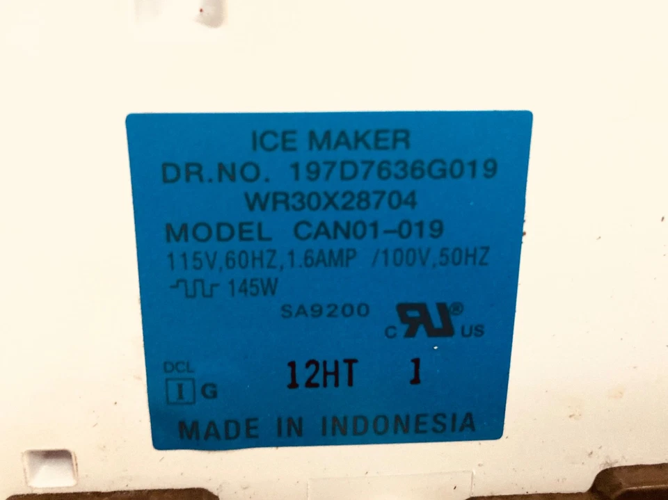 Máquina de hielo de perfil Hotpoint OEM GE CAN01-019 WR30X28704 Foto 2 de 2