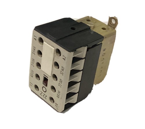 SIEMENS 3TJ1002-0BB4 24 V 1.2 W CONTACTOR - Picture 3 of 3
