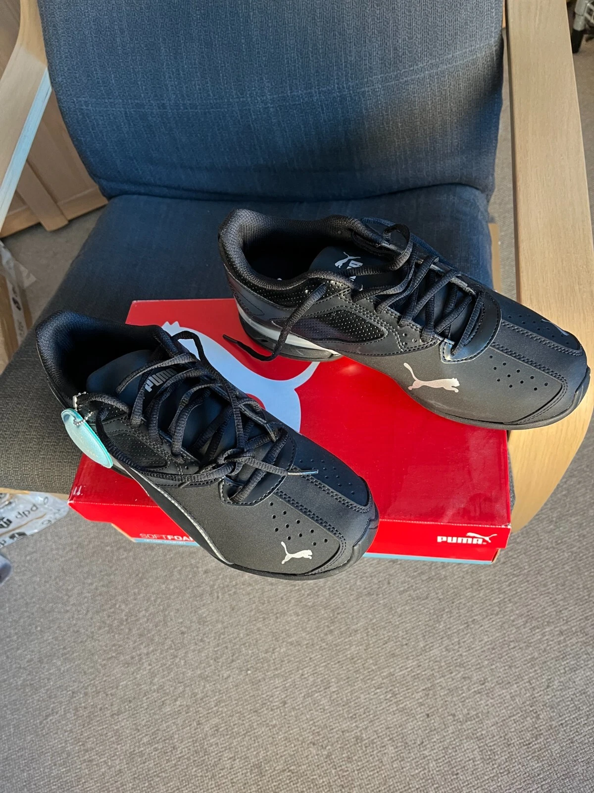 scarpe da ginnastica puma soft foam taglia 7 (nero e argento)