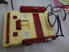 Nintendo Famicom NES Console Boxed Family Computer FC Tested Work