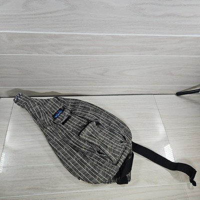 KAVU Original Cotton Canvas Crossbody Rope Bag Sling Chevron Black & Cream
