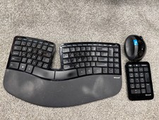 Microsoft L5V-00001 Sculpt Ergonomic Desktop - Black