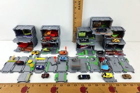 Micro Machines Lot 14 Vehicles & 12 Mystery Pack Playsets - READ