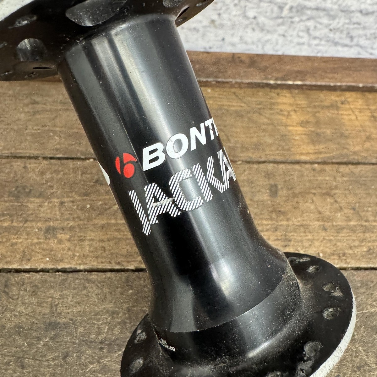 Bontrager Jackalope Rear Hub Black 32H Fat Bike 6-Bolt Disc