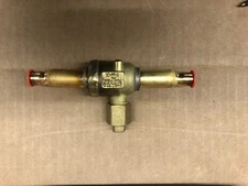 (2) Mueller A17860C 3/8" Bi-Directional Refrigeration Ball Valve Assy  NEW !!