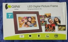 GiiNii 7'' LED Digital Picture Frame Model GP-702P-1