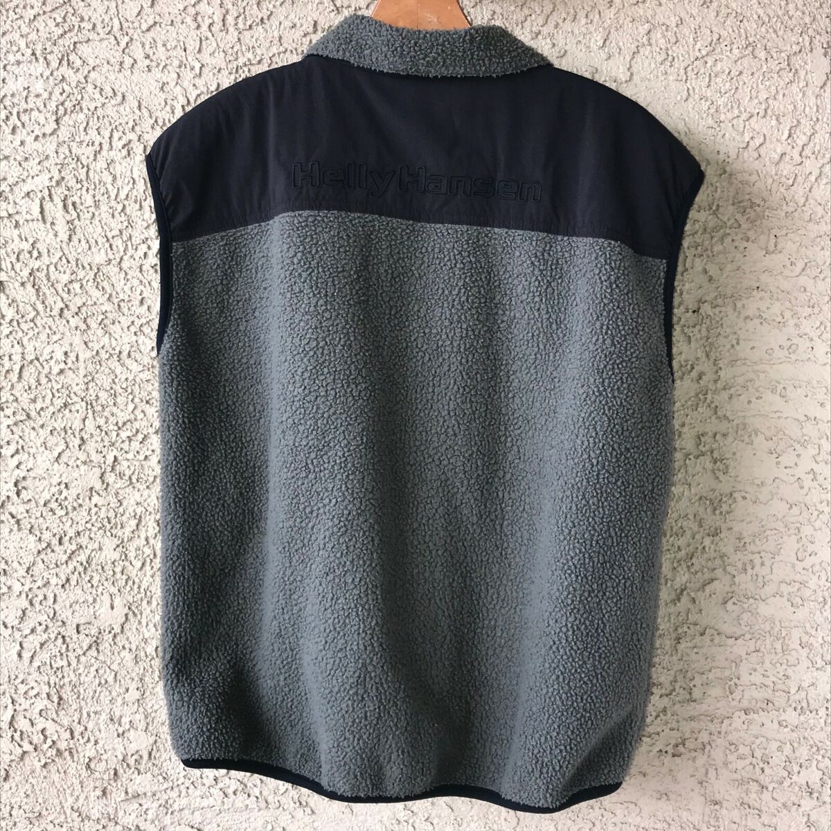 Vintage W98 Helly Hansen Fleece Vest Moss Gray Black Size Vintage W98 Helly Hansen Fleece Vest Moss Gray Black Size