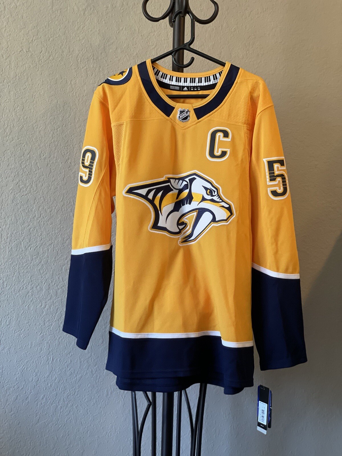 Picture 2 of 3