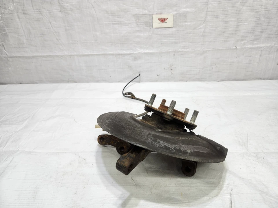 2013-2015 Mitsubishi Lancer Evolution Spindle Knuckle Hub Front Right Passenger - Image 4 of 4