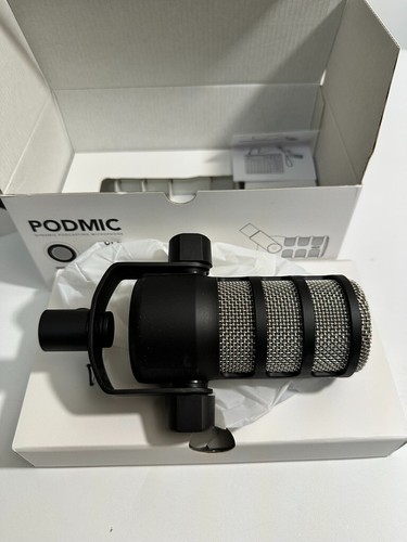 RODE PODMIC Dynamic Podcasting Microphone - Zdjęcie 5 z 8